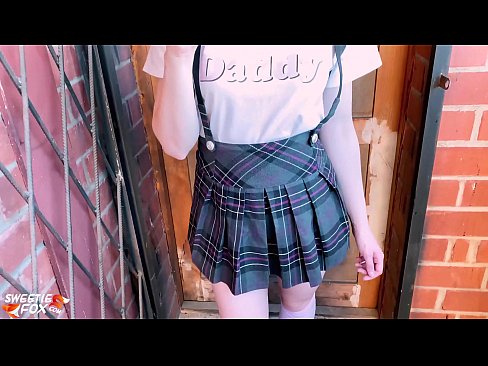 ❤️ Schoolgirl Mengisap penisnya dalam-dalam dan meniduri alih-alih kelas. ❌ Video sialan di id.mumsp.ru